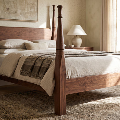 The Elliott Bed Post